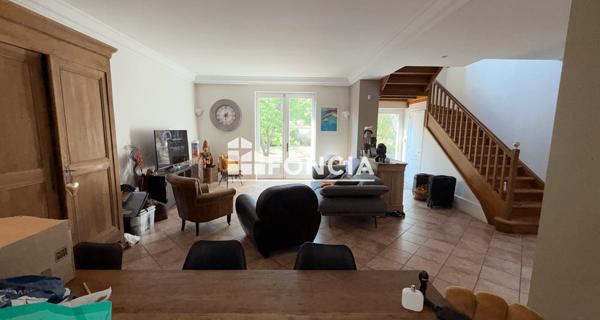 Location Maison 4 pièces 156.44 m² - Lyon 69008