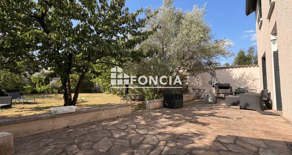 Location Maison 4 pièces 156.44 m² - Lyon 69008
