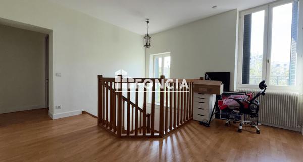 Location Maison 4 pièces 156.44 m² - Lyon 69008