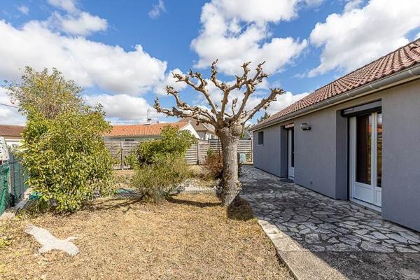 Maison à vendre 200 000 € Saint-Sulpice-la-Pointe 3 p 66 m² DPE B