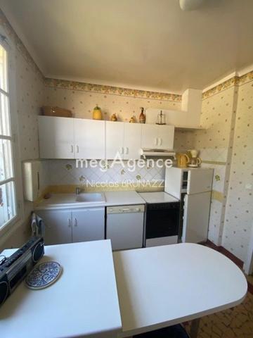 Maison à VIMOUTIERS, 61120 - 5 pièces 180m²