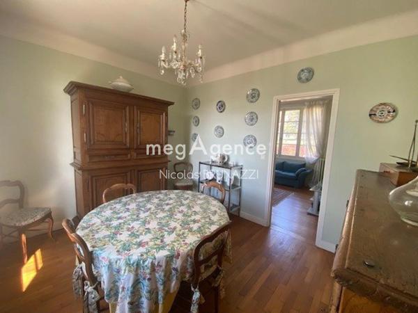 Maison à VIMOUTIERS, 61120 - 5 pièces 180m²