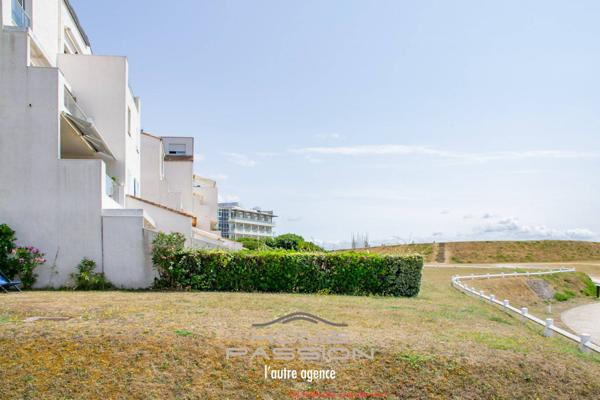 ROYAN - PLAGE DU CHAY APPARTEMENT AVEC JARDIN