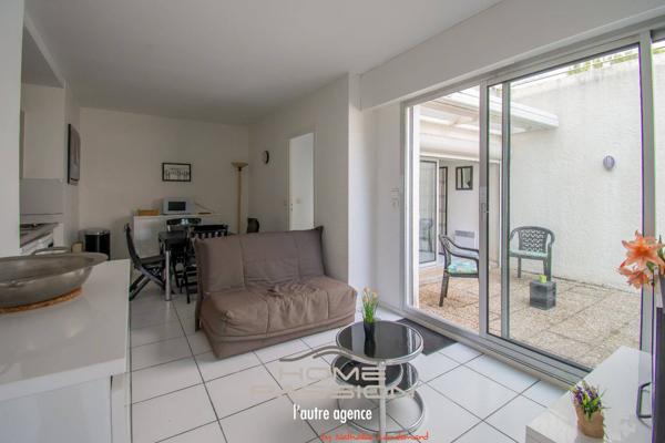 ROYAN - PLAGE DU CHAY APPARTEMENT AVEC JARDIN