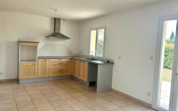 Maison à louer    4 pièces •  Marsac-sur-l'Isle