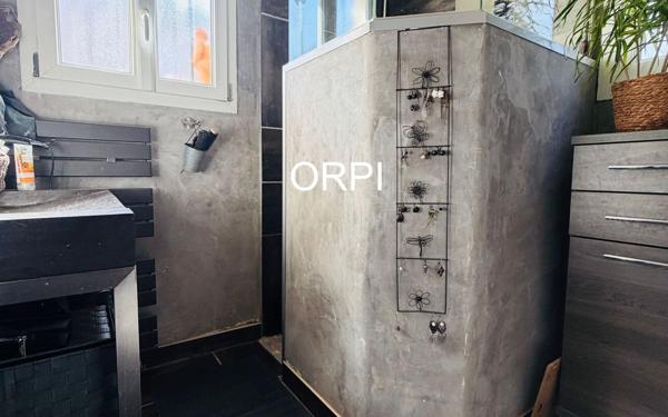 Maison à vendre    5 pièces • 96,51 m2 Choisy-le-Roi