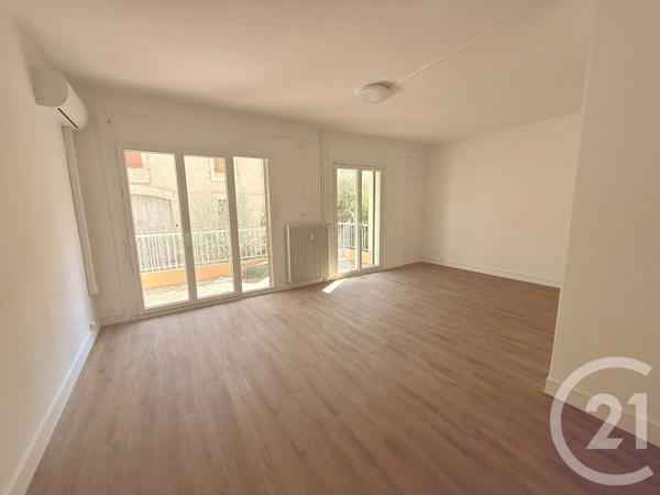 Appartement F3 à vendre  3 pièces - 58,62 m 2   NIMES  - 30
