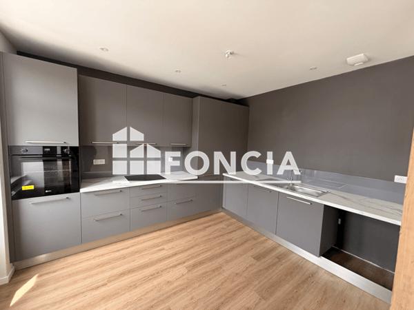 Location Appartement 4 pièces 90.1 m² - 17 RUE DU GENERAL UHRICH Strasbourg 67000