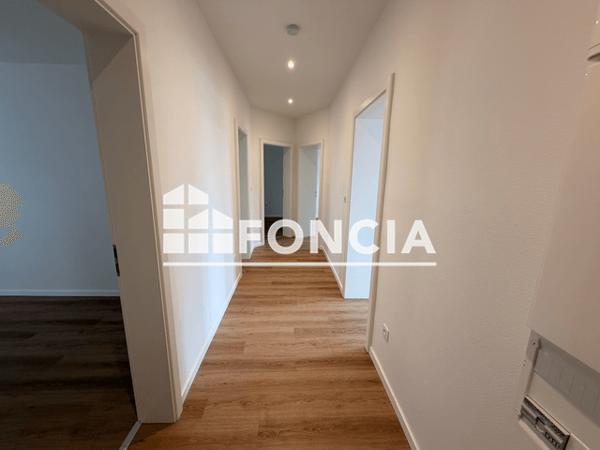 Location Appartement 4 pièces 90.1 m² - 17 RUE DU GENERAL UHRICH Strasbourg 67000