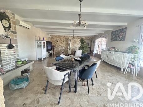 Maison à vendre 7 pièces 190 m² Sanary-sur-Mer