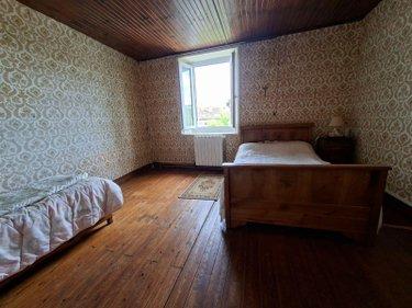 Maison à vendre à Genneton dans les Deux-Sèvres (79150), ref : AGM 85*
