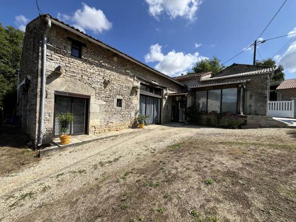 Maison à vendre |  Lizant |  5 pièces | 156 m²
