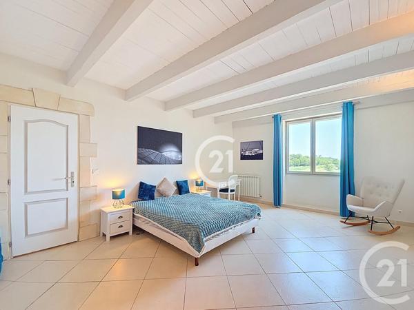 Maison à vendre  6 pièces - 188 m2 MAS THIBERT - 13