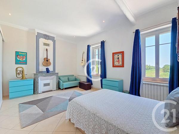 Maison à vendre  6 pièces - 188 m2 MAS THIBERT - 13