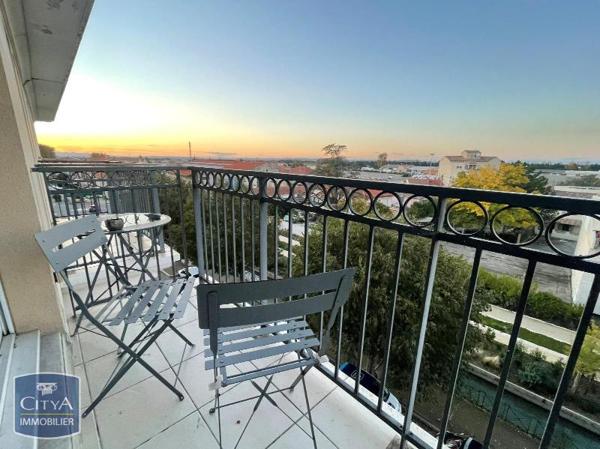 Appartement à louer 2 pièces 51.9m²