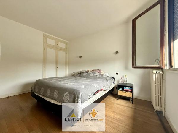 Location                                                      Appartement
                        
                     5 pièces                      158 m2                     à Malemort