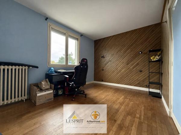 Location                                                      Appartement
                        
                     5 pièces                      158 m2                     à Malemort