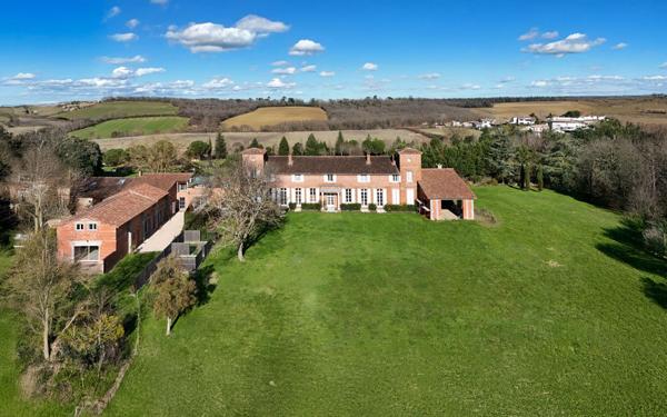 Maison à vendre    12 pièces •  Toulouse