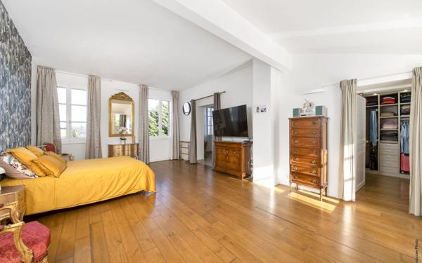 Maison à vendre    12 pièces •  Toulouse