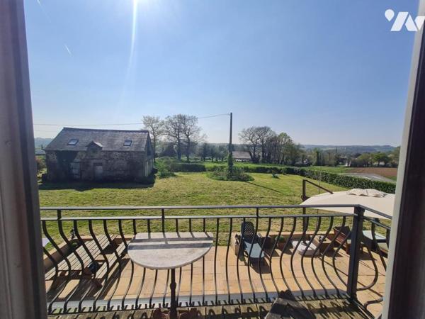 Maison en pierre avec dépendances située à 4 minutes des commodités et services