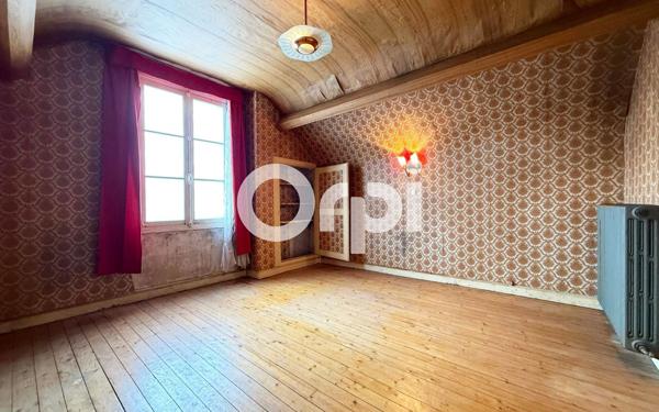 Maison à vendre    4 pièces •  Soissons