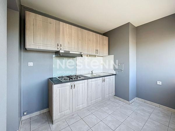 Appartement 4 pièces à vendre - Dernier étage avec vue sur cour à Blois (Cabochon)
