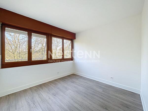 Appartement 4 pièces à vendre - Dernier étage avec vue sur cour à Blois (Cabochon)