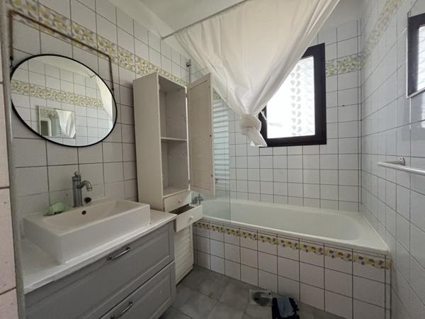 Maison à vendre |  Carbon-Blanc |  4 pièces | 86 m²