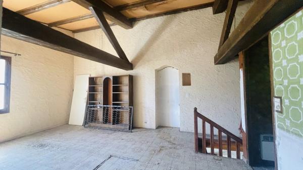 Vente Immeuble 10 pièces 1000 m2 à Enchastrayes