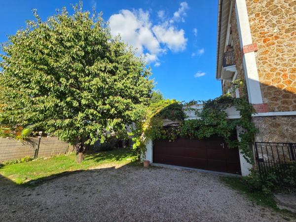 Maison meulière 7 pièces - Montesson Centre