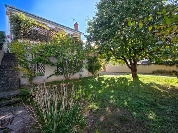 Maison meulière 7 pièces - Montesson Centre