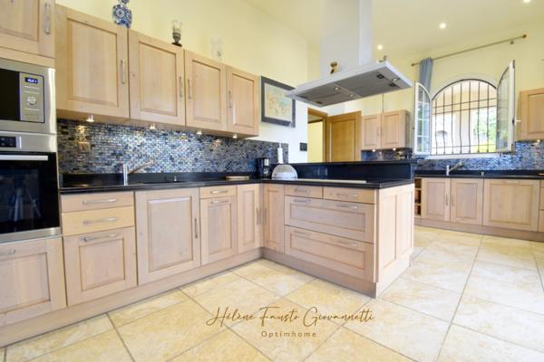 PROPRIETE DE CHARME AVEC PISCINE - VUE MER PANORAMIQUE - 20290 BORGO