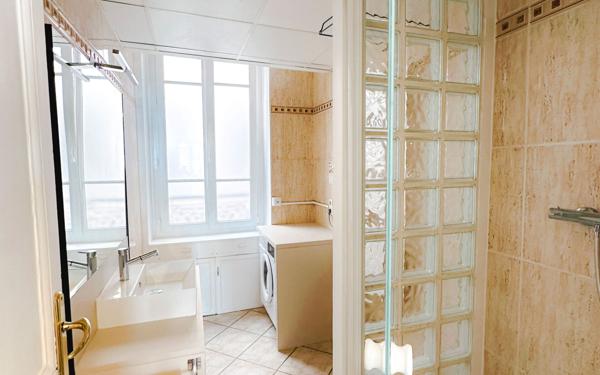 Appartement à vendre    2 pièces • 50,04 m2 Lyon 6