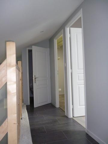 APPARTEMENT DE TYPE 4 - SAINTES RIVE GAUCHE