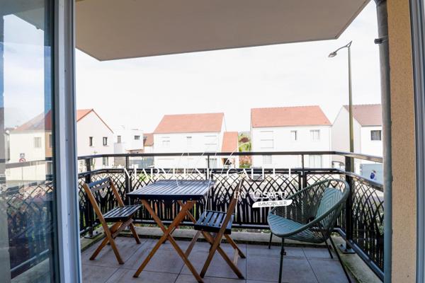 Dans résidence de standing récente