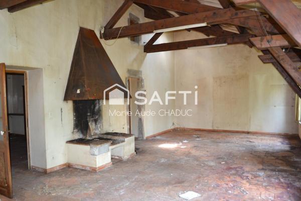 Idéal investiseur batiment 333 m2 avec deux locaux commerciaux