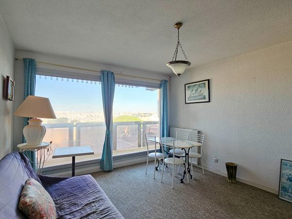 APPARTEMENT TYPE 2 PIECES VUE PORT/PLAGE - LA ROCHELLE LES MINIMES  La rochelle