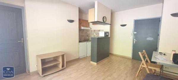 Appartement à louer 1 pièce 29.74m²