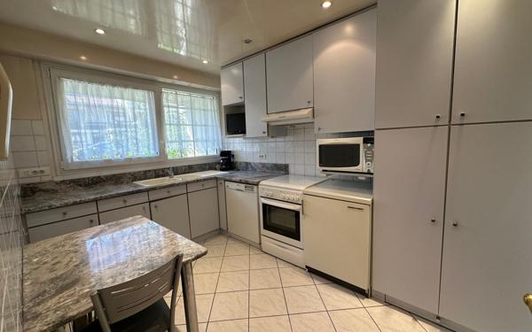 Maison à vendre    5 pièces • 86,47 m2 Ris-Orangis