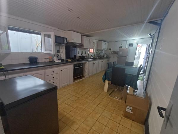 Saint-Benoît (97470) EN EXCLUSIVITE A SAINT-BENOIT DANS UN LOTISSEMENT AU CALME