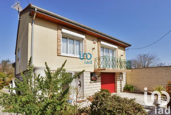 Pavillon 6 pièces de 147 m² à Villecresnes (94440)