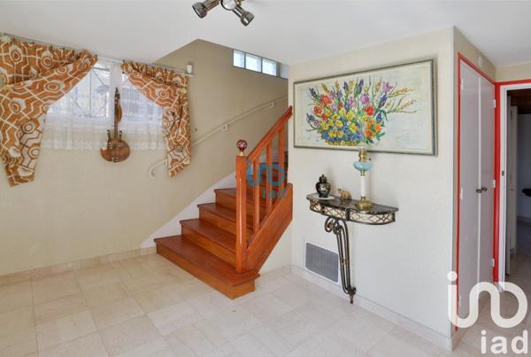 Pavillon 6 pièces de 147 m² à Villecresnes (94440)