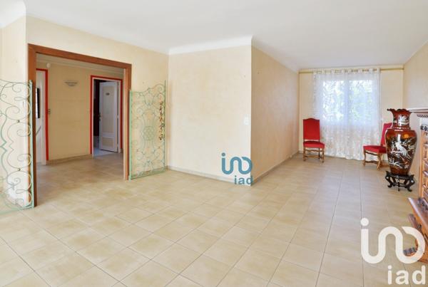 Pavillon 6 pièces de 147 m² à Villecresnes (94440)