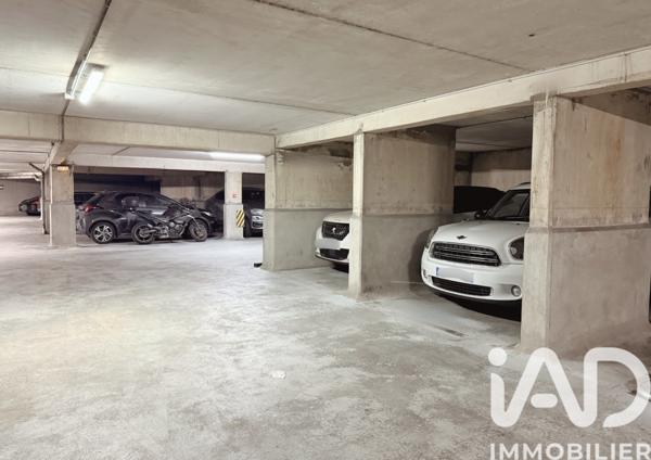 Parking à vendre 12 m² Paris 3