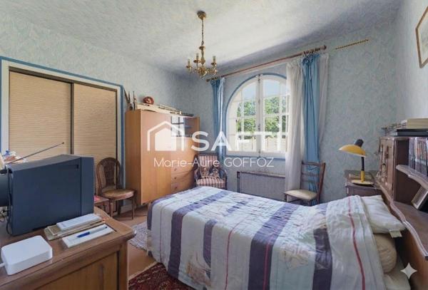 Rare ! Maison à rénover sur vaste parcelle naturelle