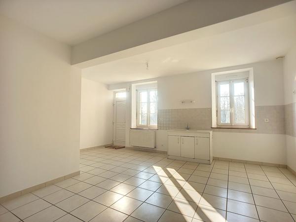 Le Bouchon-sur-saulx - 5 pièce(s) - 138 m2 Le bouchon-sur-saulx Le Bouchon-sur-saulx - 5 pièce(s) - 138 m2 Le bouchon-sur-saulx