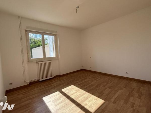 A VENDRE KERLOUAN MAISON ANNEE 30