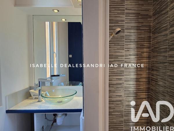 Maison à vendre 6 pièces 187 m² Bandol