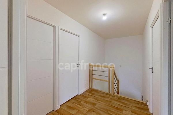 À vendre - Liffré (35340) -Maison -P6 – 5 chambres - 114,66 mètres carrés - Terrain 337 m² - garage – jardin