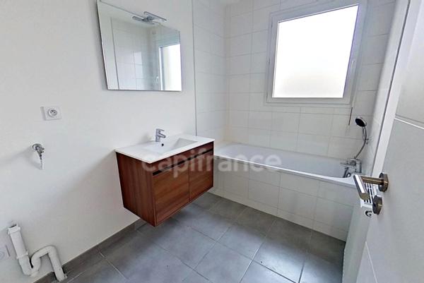 À vendre - Liffré (35340) -Maison -P6 – 5 chambres - 114,66 mètres carrés - Terrain 337 m² - garage – jardin